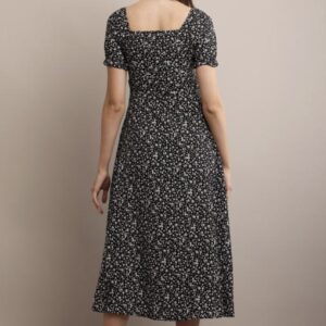 Line Printed Flower Dress - Image 3