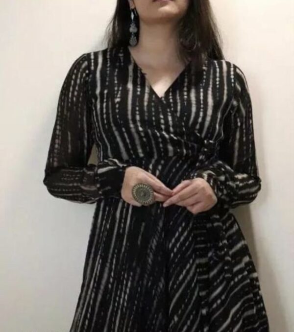 Line V Neck Tie Up Pattern Long Dress - Image 13