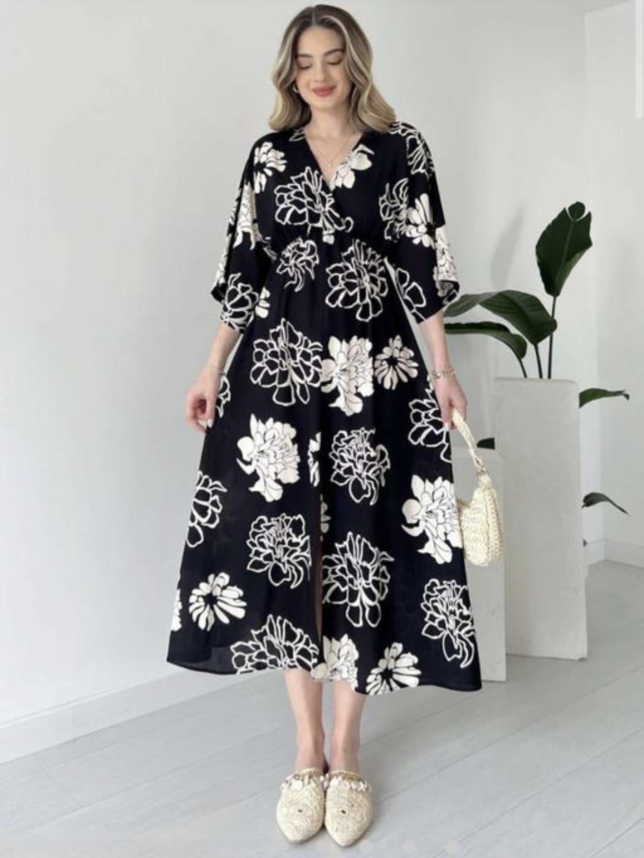 V Neckline Front Slit Maxi Dress  - Image 8