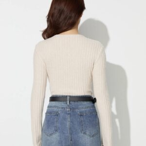 V Neck Textured Bodysuit - Image 4