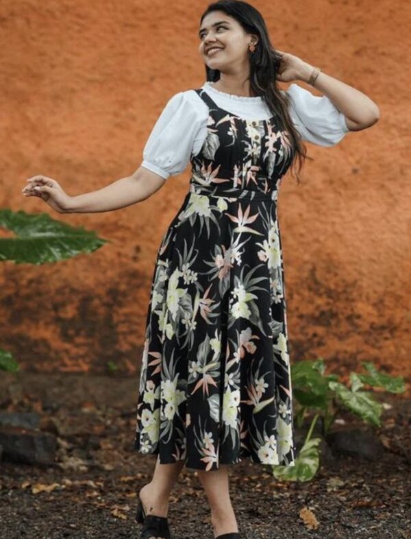 Admirable Dress With Top - Image 2