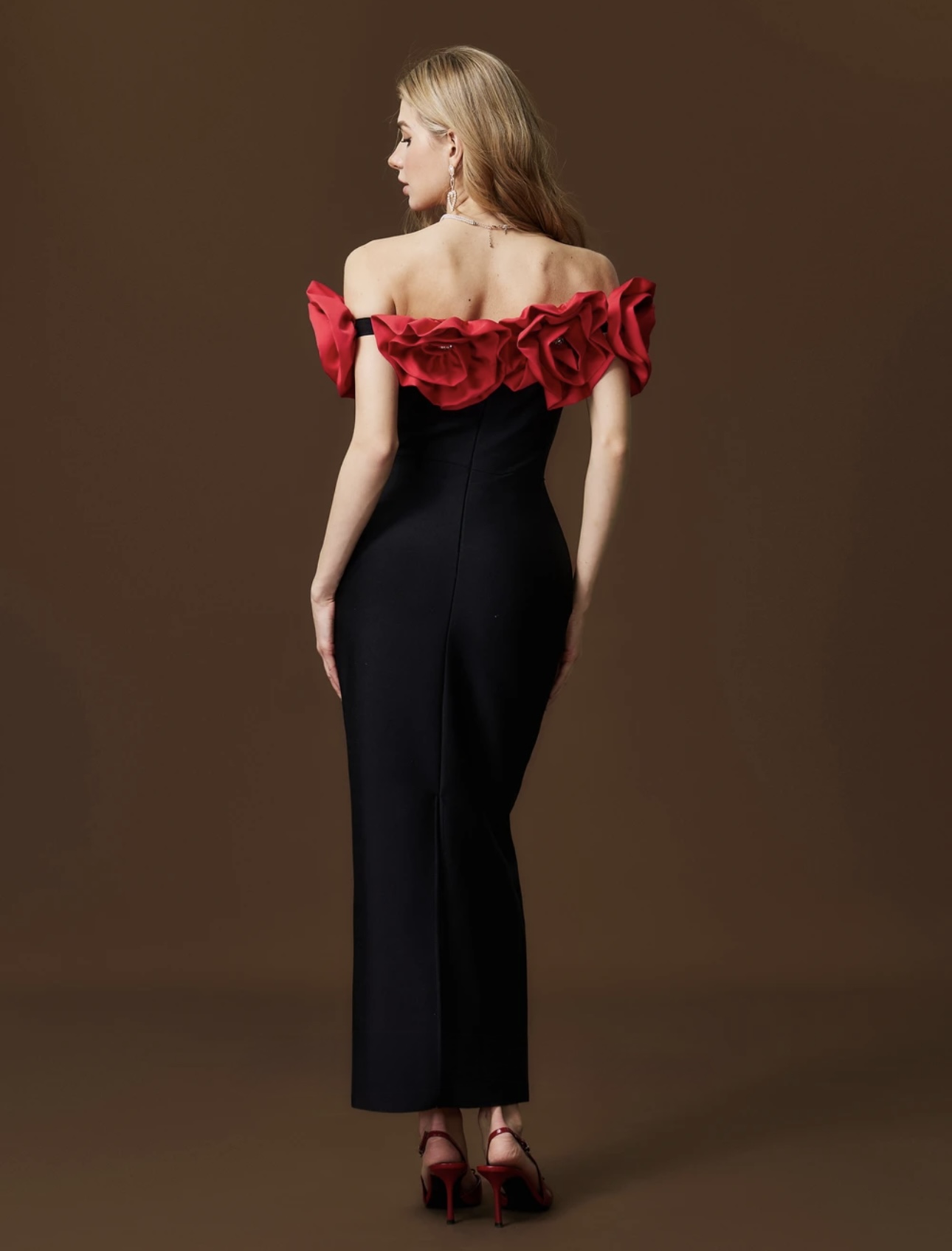 Rhinestone Rose Detailed Dress - Image 6