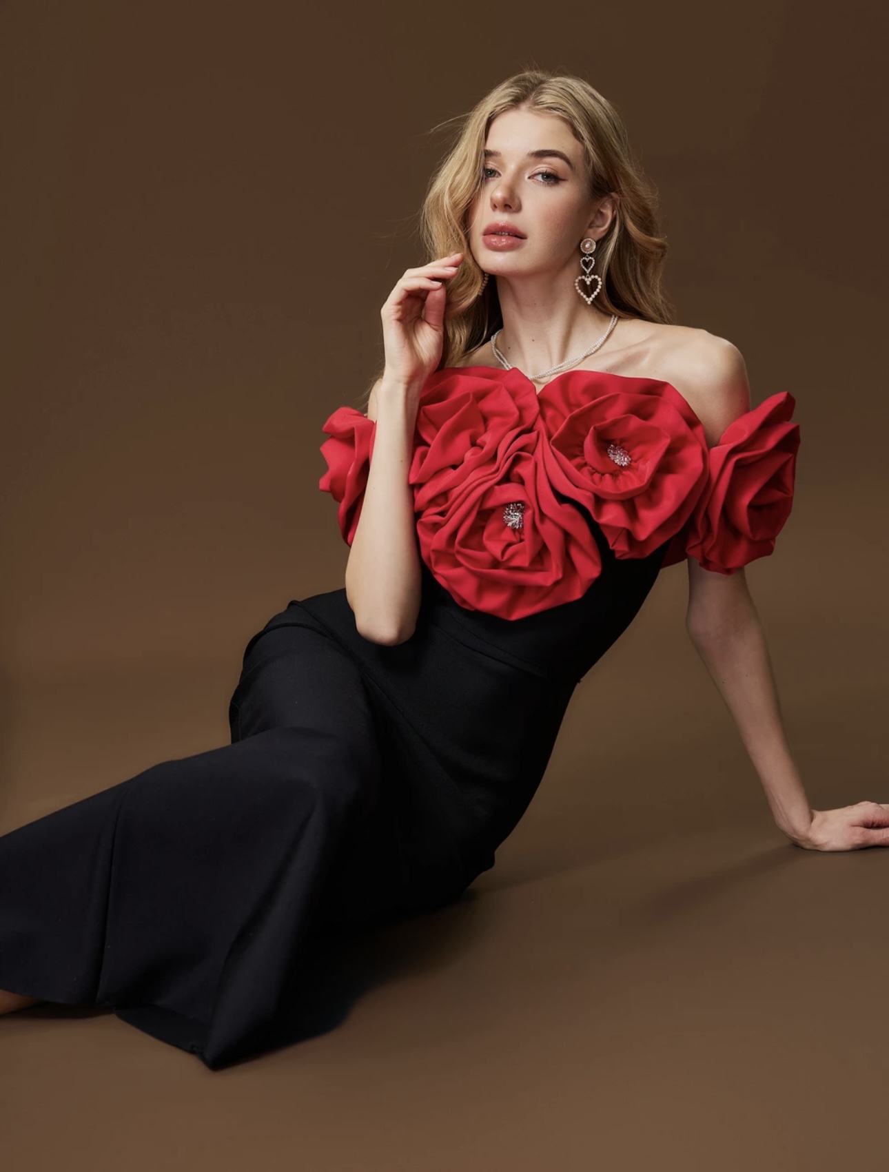 Rhinestone Rose Detailed Dress - Image 4