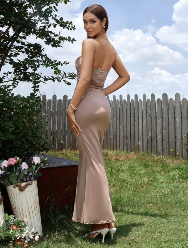 Lace Detailed Bodycon Dress - Image 7